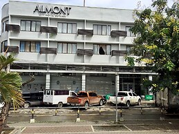 Almont City Hotel