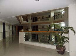 Goldenfield Kundutel Hotel