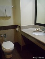 Goldenfield Kundutel Hotel