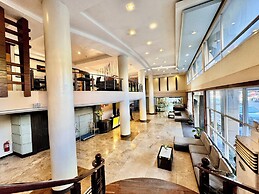 MO2 Westown Hotel Bacolod - Downtown