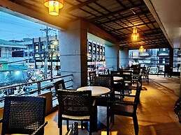 MO2 Westown Hotel Bacolod - Downtown