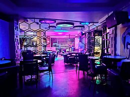 MO2 Westown Hotel Bacolod - Downtown