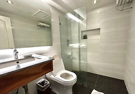 Sugarland Hotel