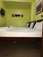 Luis Bay Travellers Lodge Coron