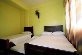 Luis Bay Travellers Lodge Coron