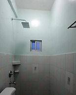 Luis Bay Travellers Lodge Coron