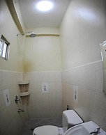 Luis Bay Travellers Lodge Coron