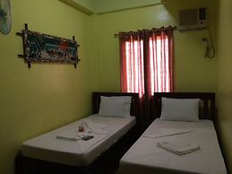 Luis Bay Travellers Lodge Coron