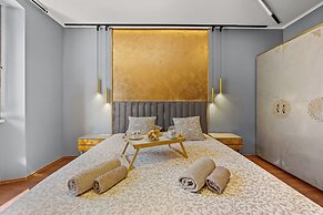 Diana City Hall View