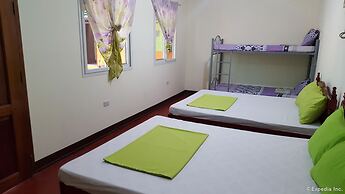 OYO 671 Natua's Cabin