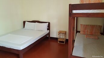 OYO 671 Natua's Cabin