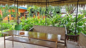 OYO 671 Natua's Cabin