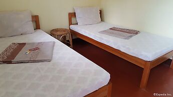 OYO 671 Natua's Cabin