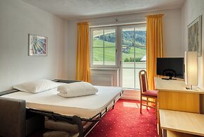Hotel Alpenroyal Jerzens