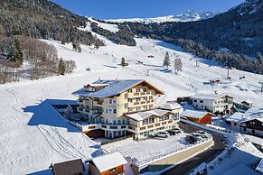 Hotel Alpenroyal Jerzens