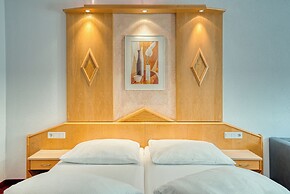 Hotel Alpenroyal Jerzens