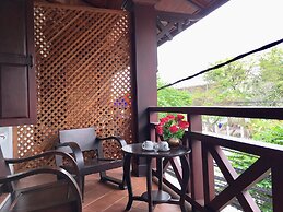 Pangkham Lodge