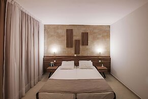 Electra Beach Resort