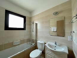 Kyklades Resort & Spa