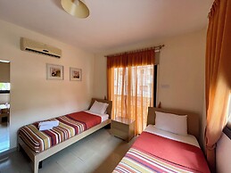 Kyklades Resort & Spa