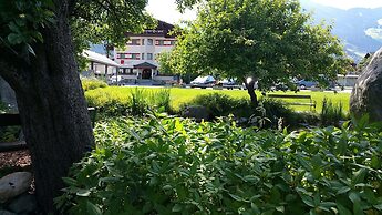 Hotel Standlhof Zillertal