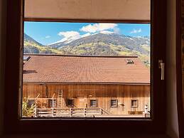 Hotel Standlhof Zillertal