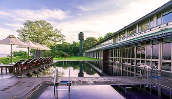 EKHO Lake Polonnaruwa