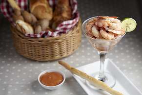 EKHO Lake Polonnaruwa