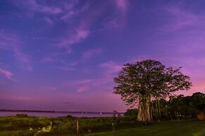 EKHO Lake Polonnaruwa