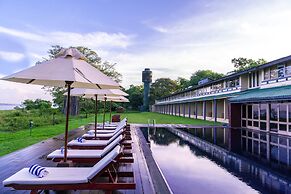 EKHO Lake Polonnaruwa