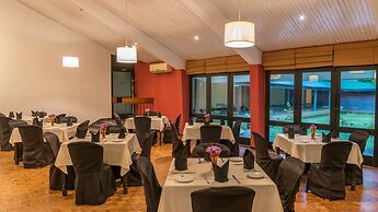 EKHO Lake Polonnaruwa