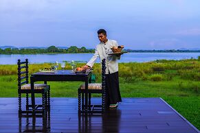 EKHO Lake Polonnaruwa