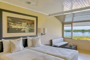 EKHO Lake Polonnaruwa