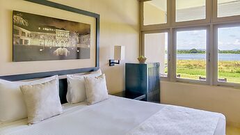 EKHO Lake Polonnaruwa