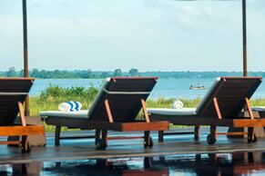 EKHO Lake Polonnaruwa