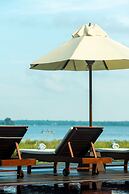 EKHO Lake Polonnaruwa