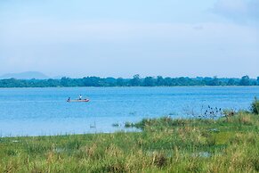 EKHO Lake Polonnaruwa