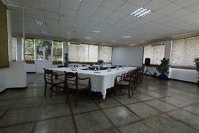 Camellia Resort and Spa
