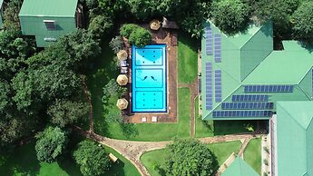 Camellia Resort and Spa