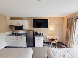 Airport Inn