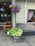 Airport Inn