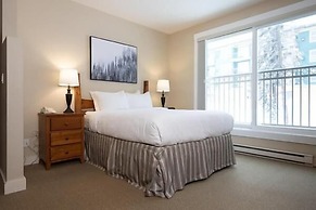 Vance Creek Hotel & Conference Centre