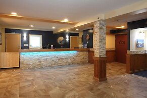 Vance Creek Hotel & Conference Centre