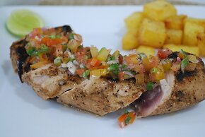 Kalla Bongo Lake Resort