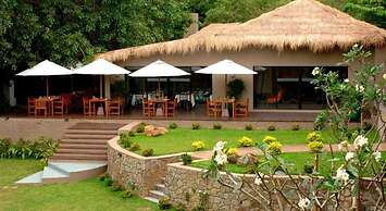 EKHO Safari Tissa