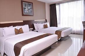 Scarlet Dago Hotel