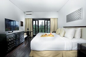 Lido Lake Resort By MNC Hotel