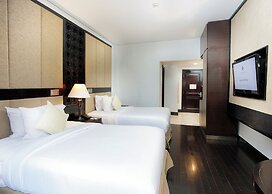 Lido Lake Resort By MNC Hotel