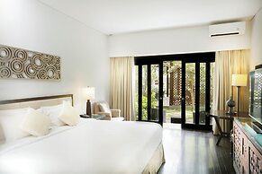 Lido Lake Resort By MNC Hotel