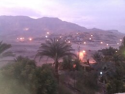 Pharaohs Hotel